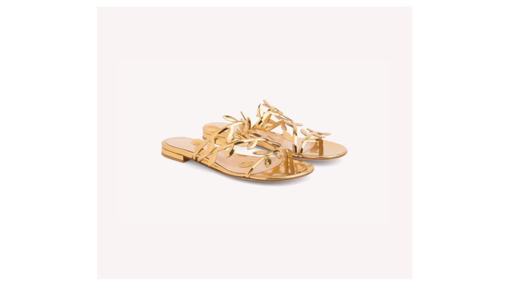 Sandales Gianvito Rossi, stylisme PointeMag